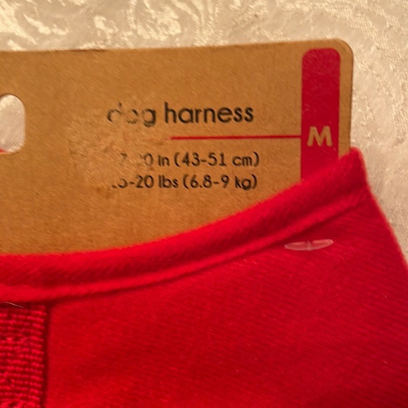 - Adorable holiday dog harness - Picture 2 of 6